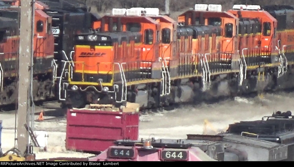 BNSF gensets